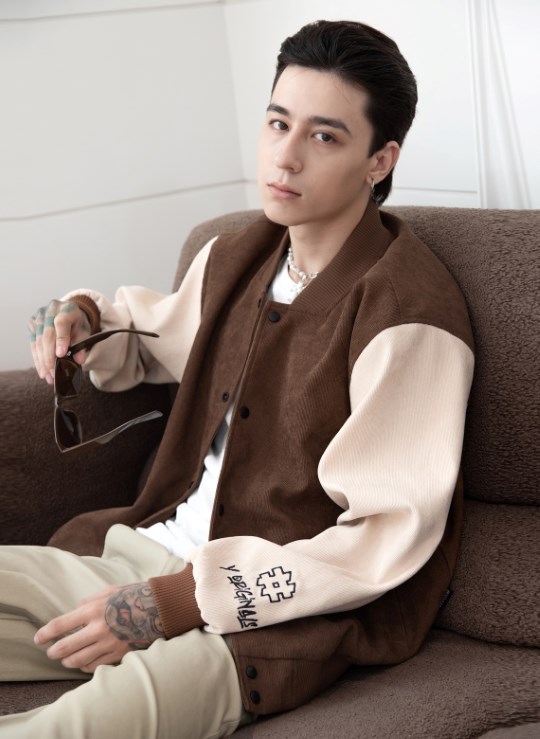 Áo Khoác Không Nón Vải Denim Chống Nắng Phối Màu Dáng Rộng Đơn Giản Y2010 Originals Ver45 Vol 23