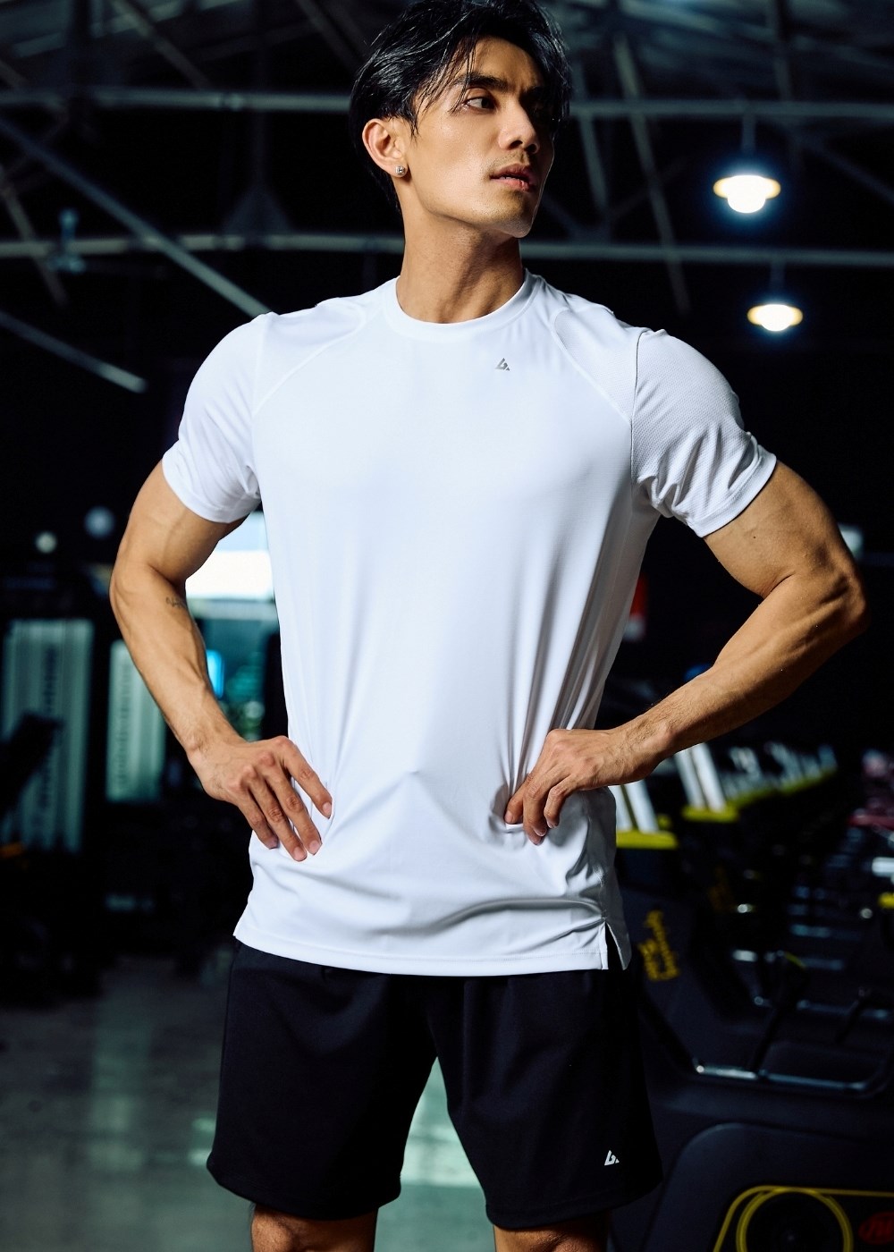 Áo Thun Thể Thao Ultra Stretch The Trainer 001