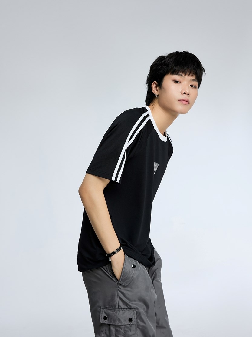 Áo Thun Tay Ngắn Phối Sọc Vải Pique Thoáng Mát Seventy Seven 13