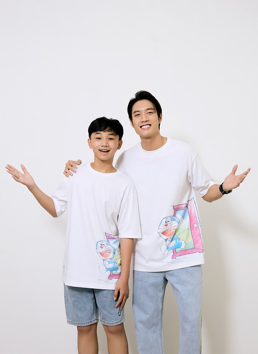 Áo Thun Tay Ngắn Vải Công Nghệ Cool Touch Mặc Mát Doraemon 18
