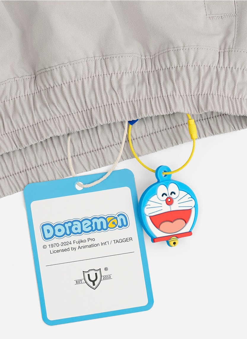 Quần Short Dù Mỏng Nhẹ 7 Inch Doraemon 19