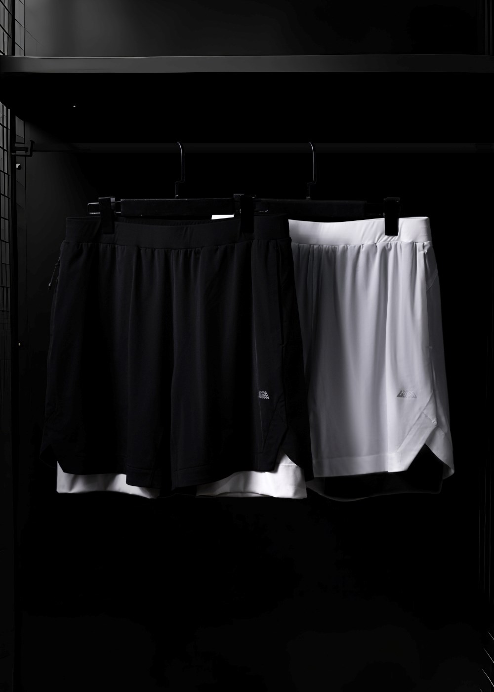 Quần Short Thể Thao Ultra Stretch 2 Lớp The Trainer 013