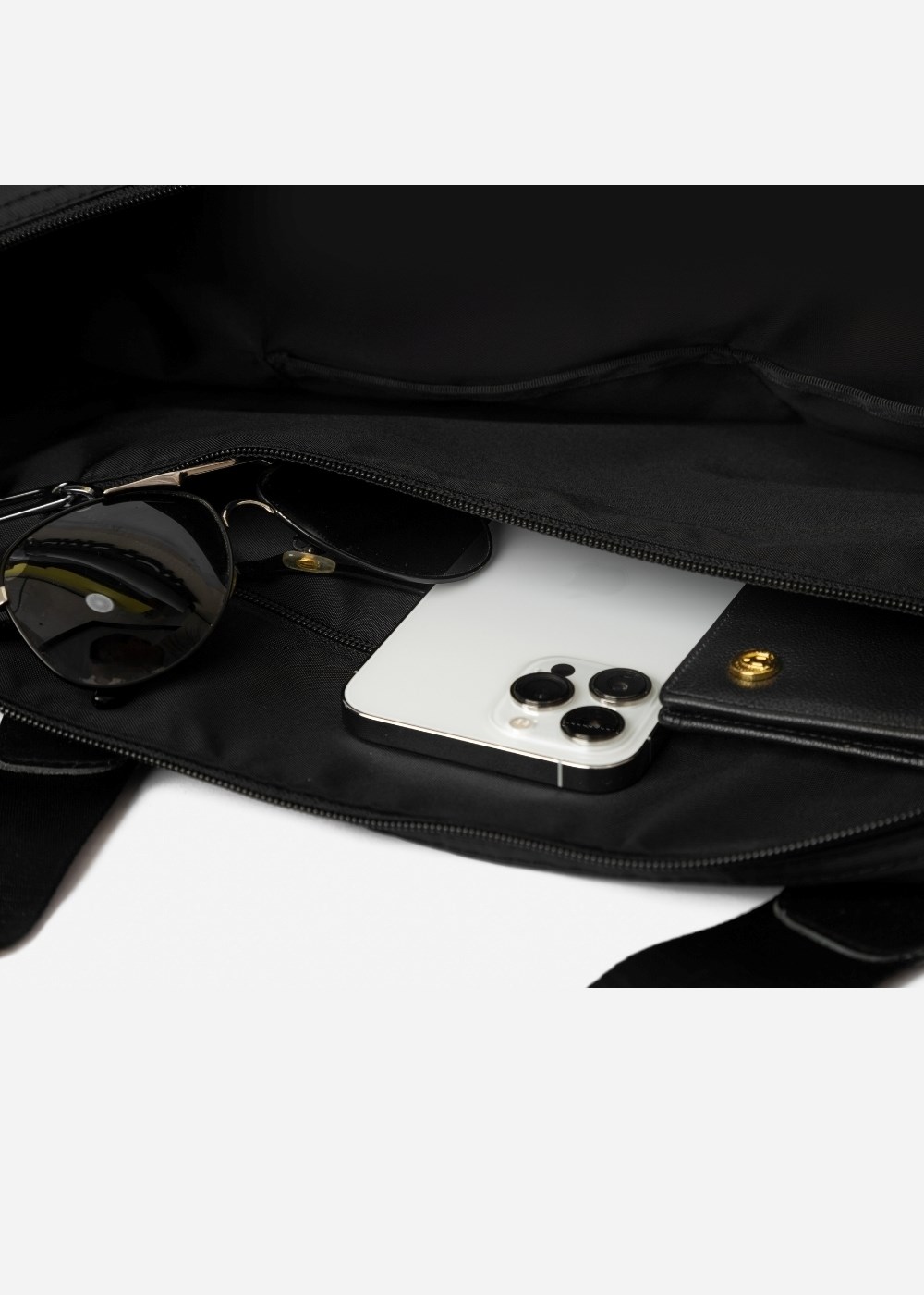 Túi Đeo Duffel Bag First Class 01