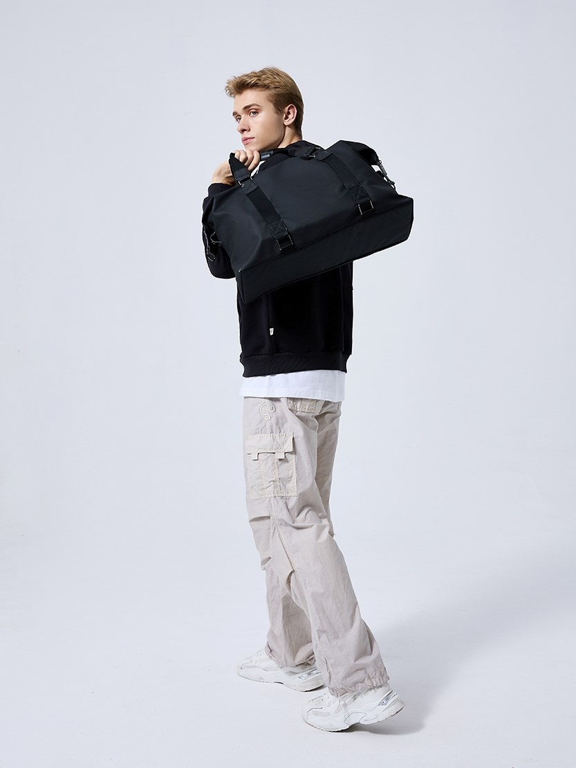 Túi Đeo Duffel Bag First Class 01
